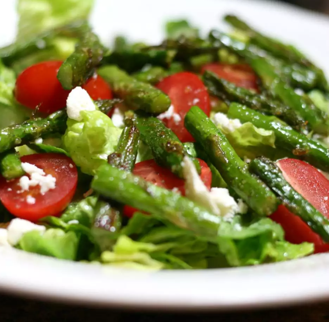 Asparagus Tomato Salad with Burrata Cheese